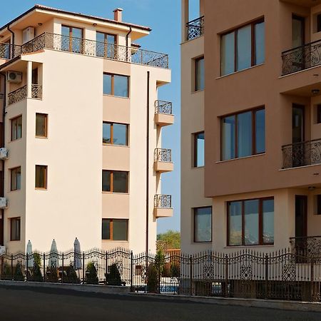 נסבר Stanny Court Aparthotel מראה חיצוני תמונה