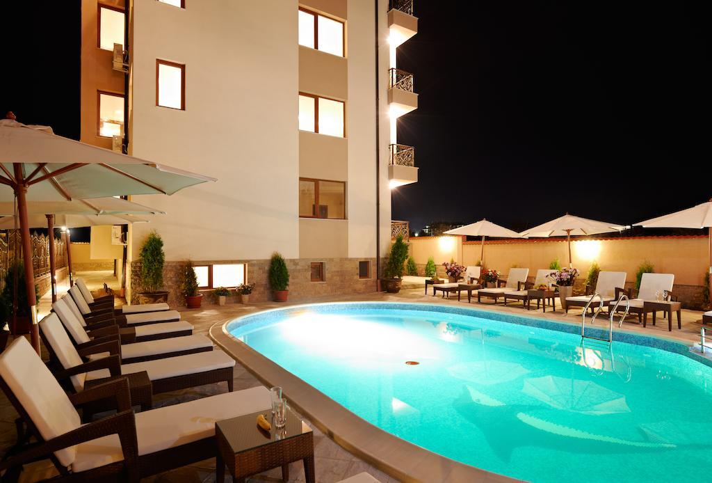 נסבר Stanny Court Aparthotel חדר תמונה