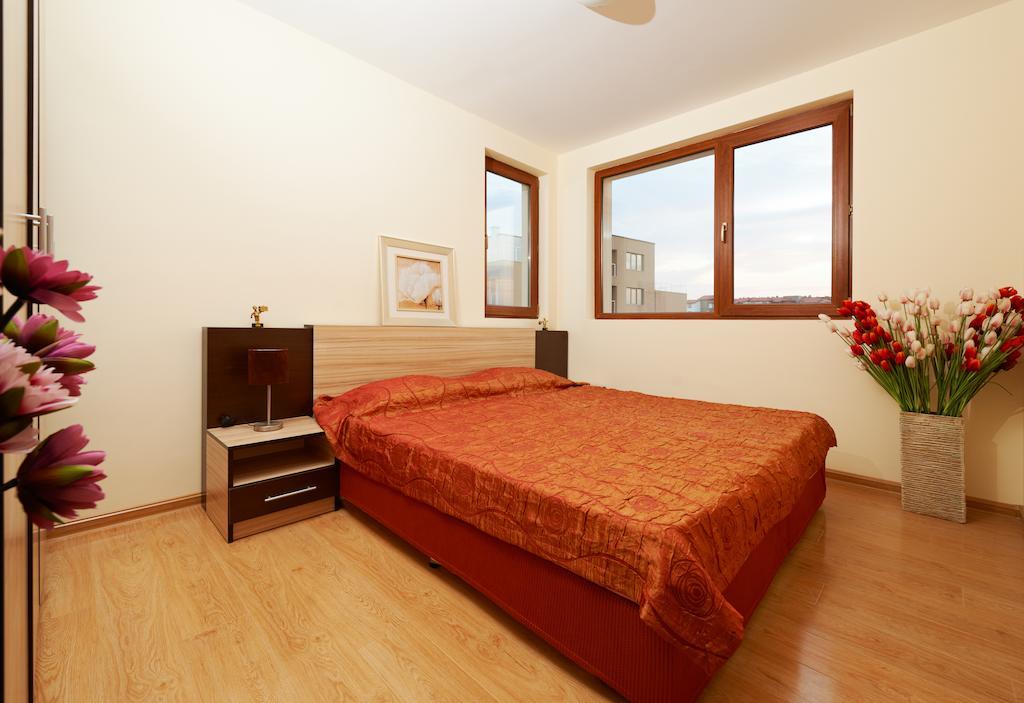 נסבר Stanny Court Aparthotel חדר תמונה