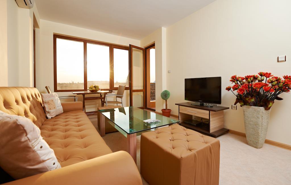 נסבר Stanny Court Aparthotel חדר תמונה